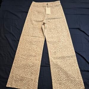 NWT Miou Muse Leopard Print Barrel Jeans Raw Hem High-rise Size M